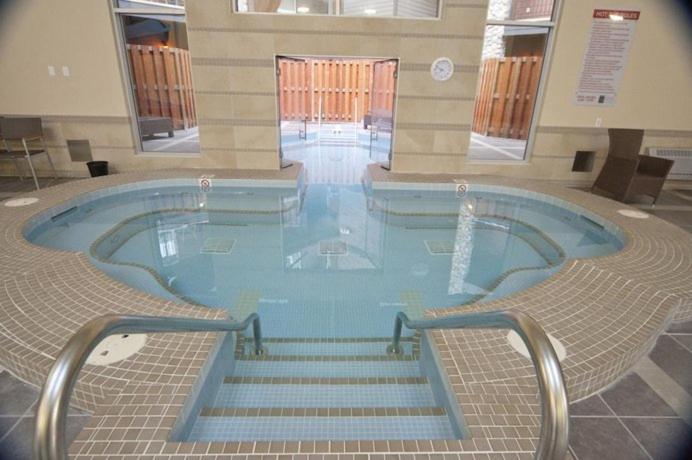 Parkland301 Sunlit 2,000 Ft² Penthouse With Mtn View Lejlighed Canmore Eksteriør billede