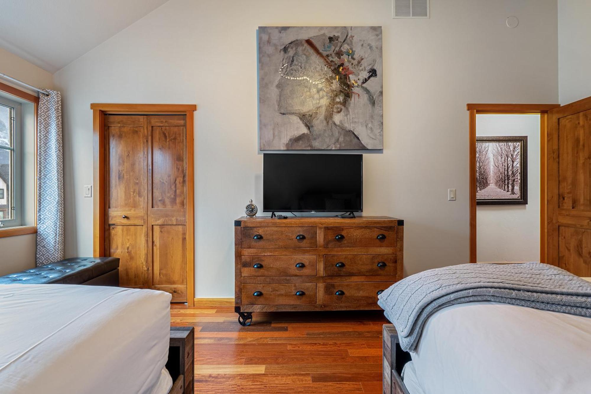 Parkland301 Sunlit 2,000 Ft² Penthouse With Mtn View Lejlighed Canmore Eksteriør billede