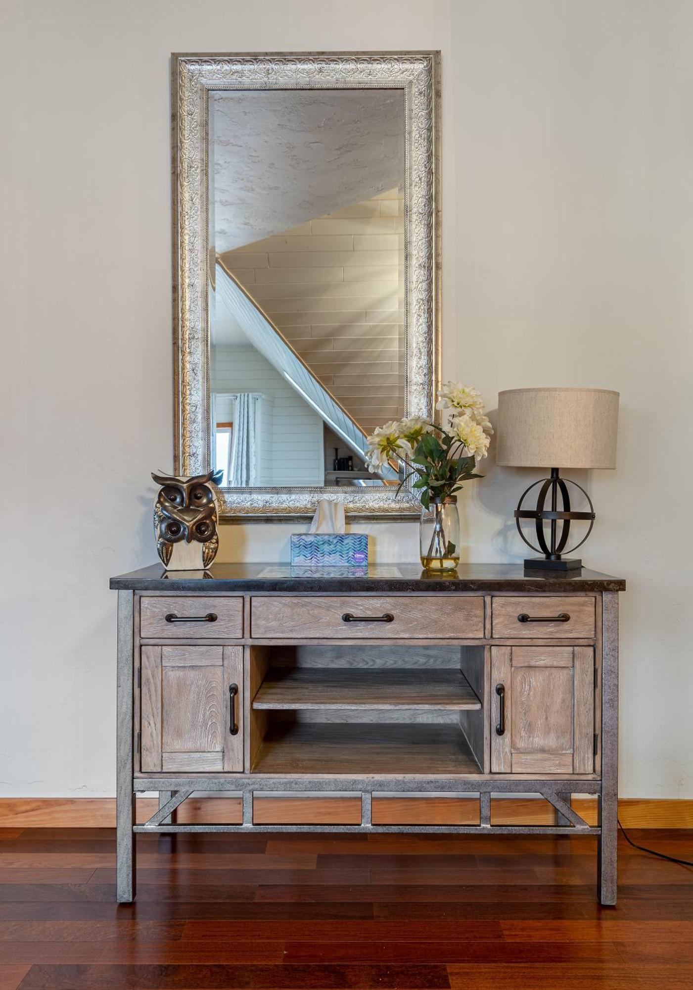 Parkland301 Sunlit 2,000 Ft² Penthouse With Mtn View Lejlighed Canmore Eksteriør billede